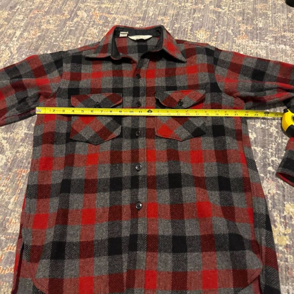 Vintage Woolrich Flannel - Picture 4 of 5